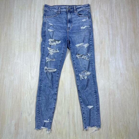 American Eagle Outfitters Denim - American Eagle Next Level Stretch Super High Rise Distressed Jegging Crop Jeans